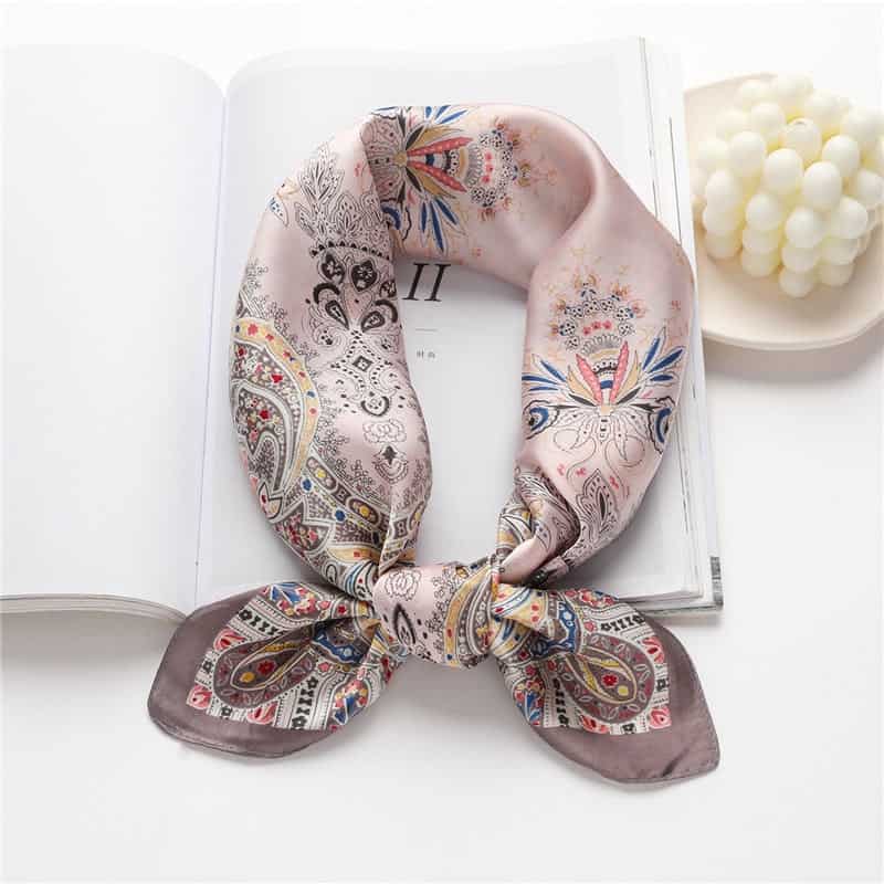 70 Pembe Saç Eşarbı - Galatée