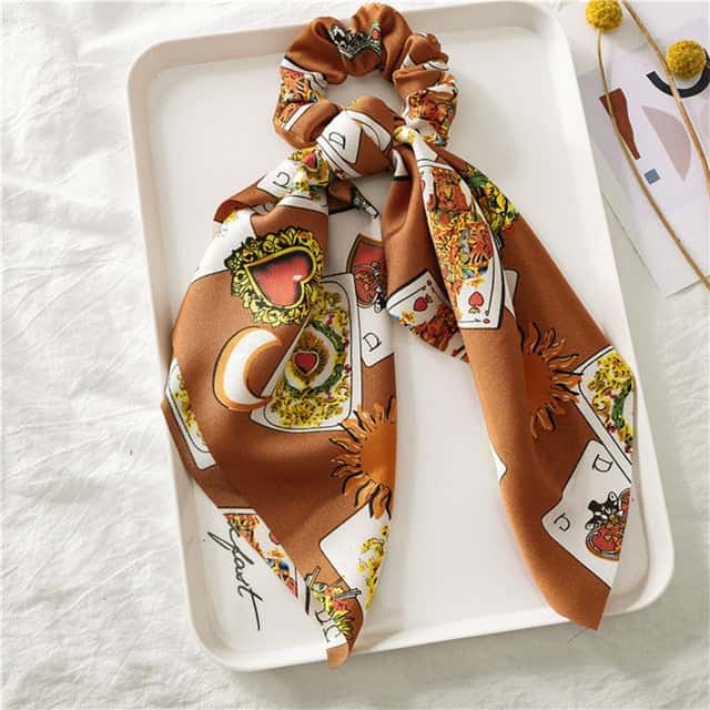 Tokası Eşarp Dame De Coeur