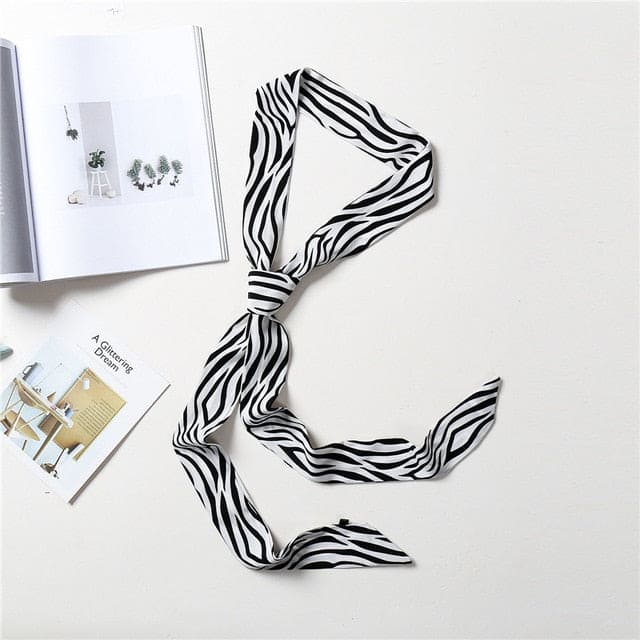Beyaz Zebra Eşarp Kemer